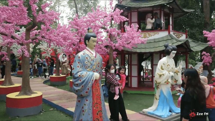 Unik ada kampung jepang di Lawu Green Forest