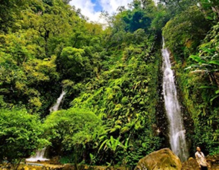air terjun tirto sari ig @adndaaydwrhmd