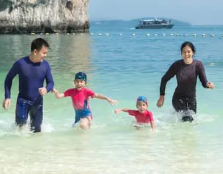 Kegiatan yang wajib kamu cobain saat camping di pantai (fimela.com)