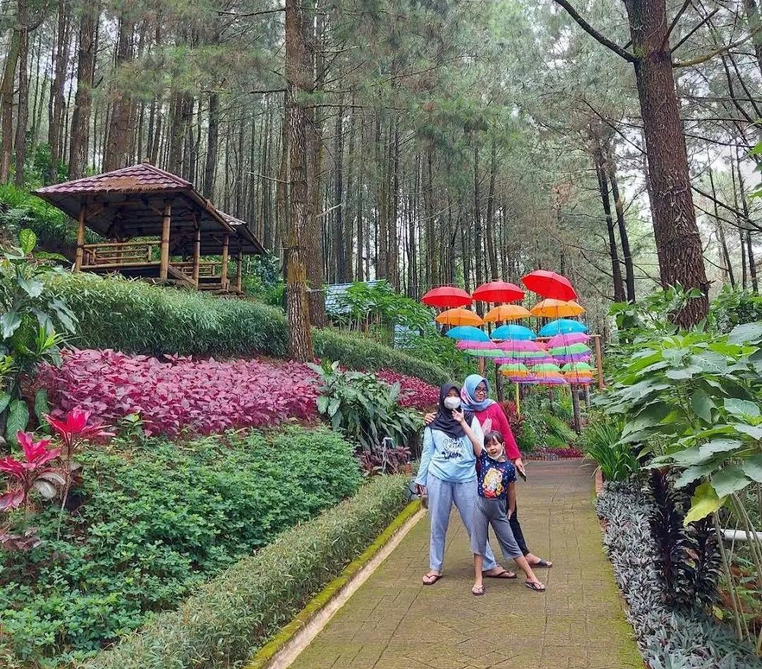 LIBUR LEBARAN 2024: Suwono Indah Park, Ngawi, Jawa Timur rekomendasi wisata bersama keluarga. (Ig @suwono_indah_park)