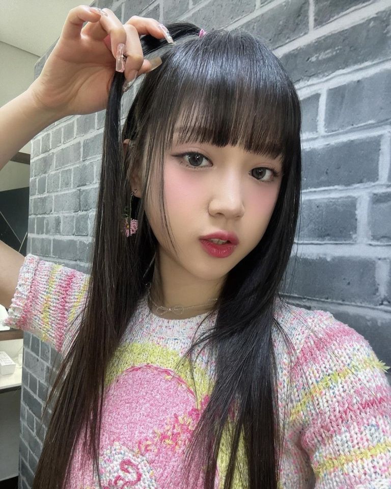 Kimberley Fransa Salim member K-Pop VVUP yang asli Indonesia. (VVINIE VIA PINEREST)