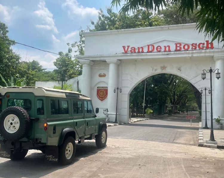 Benteng Van Den Bosch Wisata Ngawi Bersejarah Peninggalan Belanda (ig@mayacasa_architectstudio)