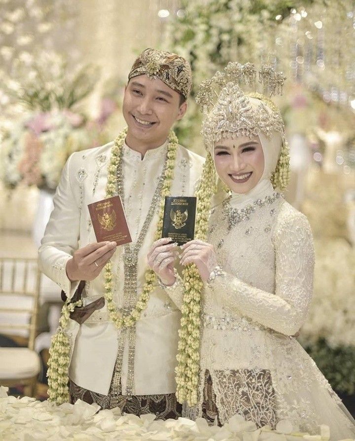 Biaya nikah beda provinsi di KUA. (PINTEREST)
