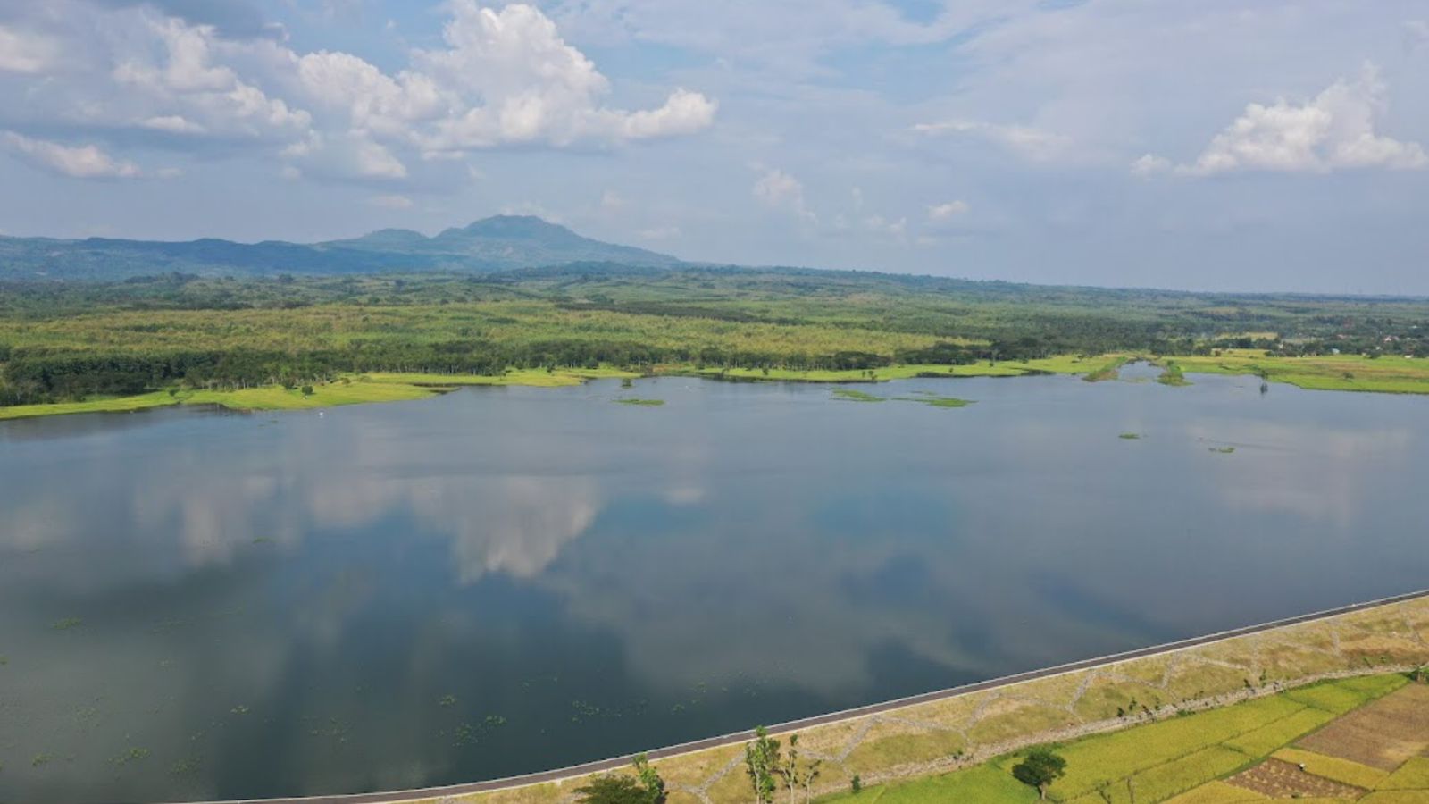Waduk Notopuro (Foto Googlo Maps : Pray79)