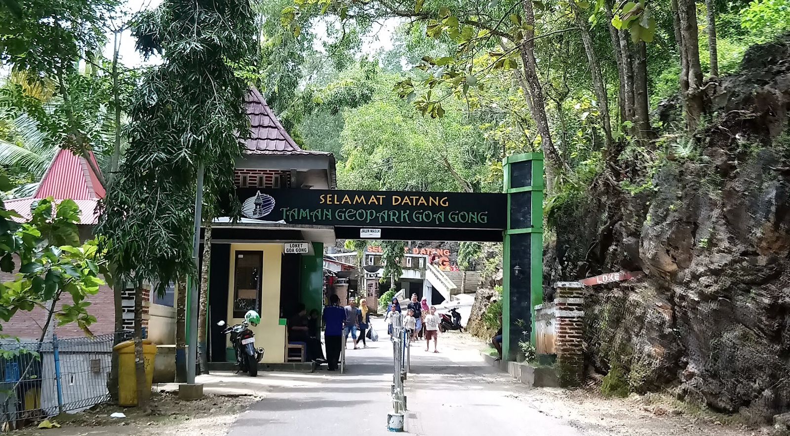 5 Rekomendasi Destinasi Wisata Pacitan Cocok Bagi Kamu yang Ingin Menikmati Libur Long Weekend