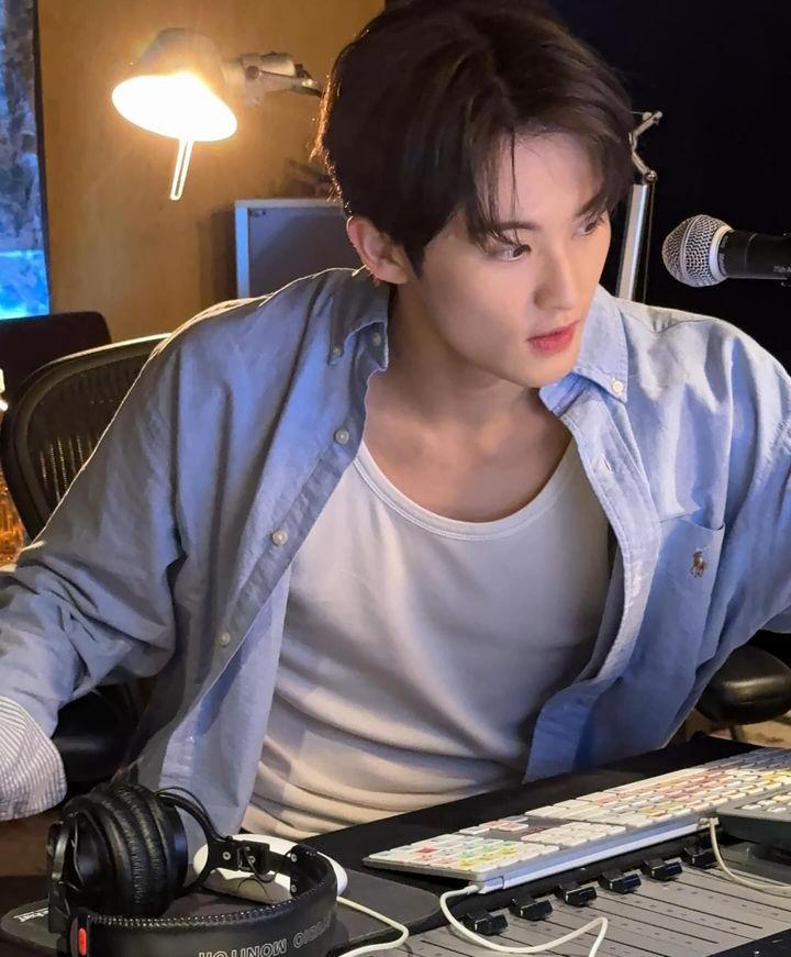 WAJIB FOLLOW: Mark Lee membuat akun keduanya di Instagram tuntujukan sisi lain. (ISTIMEWA)