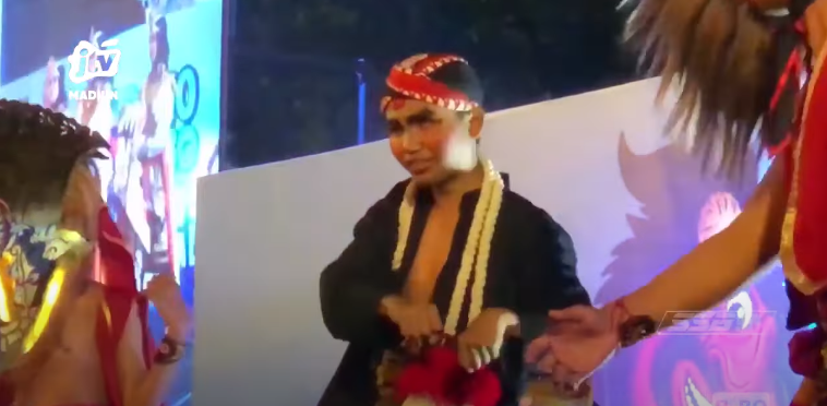Penampilan Pentas Seni Reog dari penyandang Tuna Netra dalam acara Ponorogo Creative Festival (