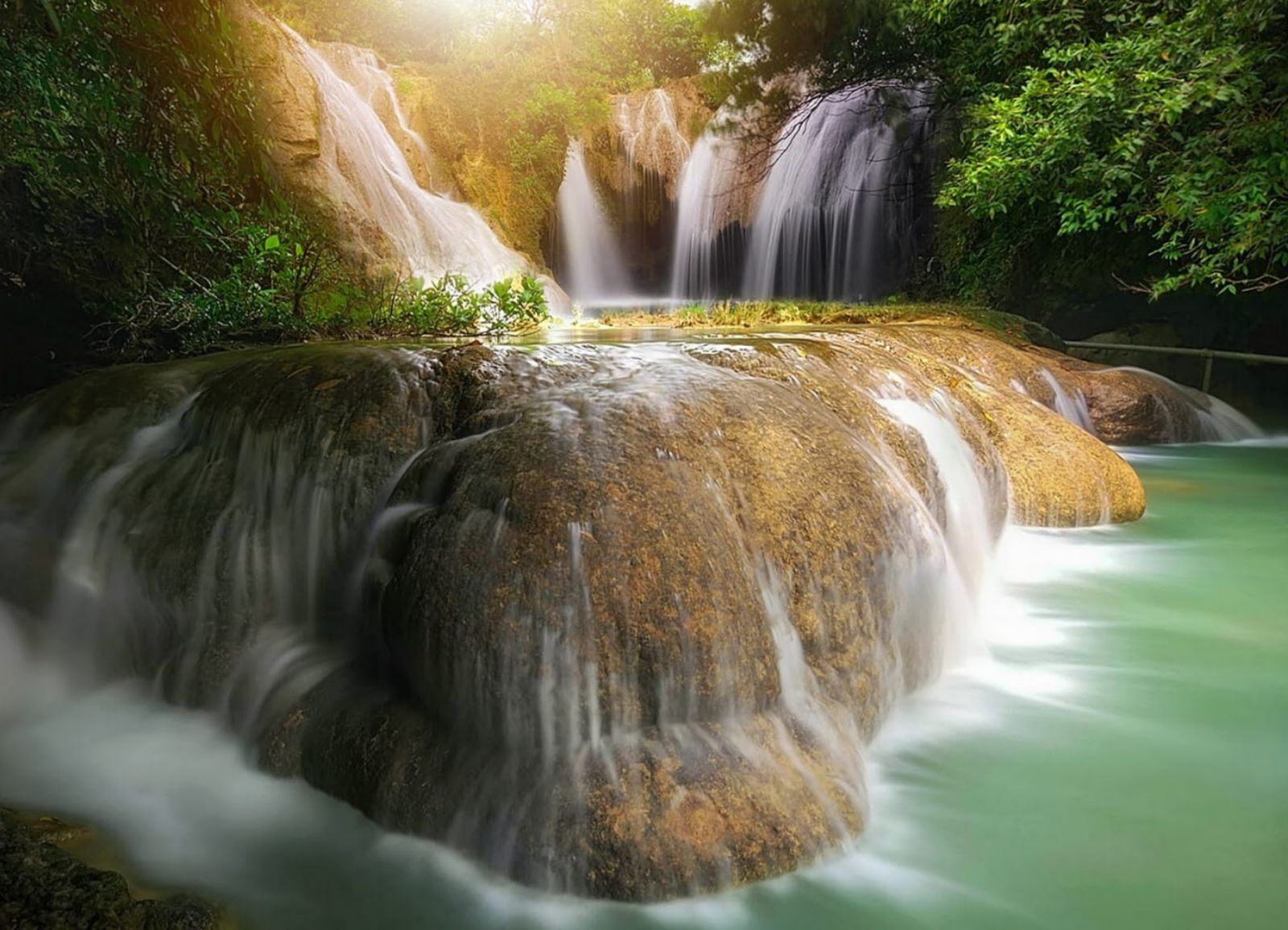 keindahan Air Terjun Grojogan Dhuwur (foto google maps : Indra Iswanto)