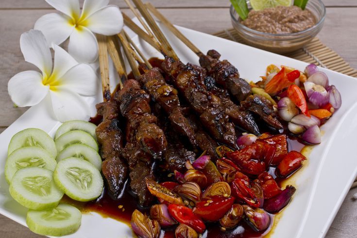 Ilustrasi sate kambing (Pinterest)