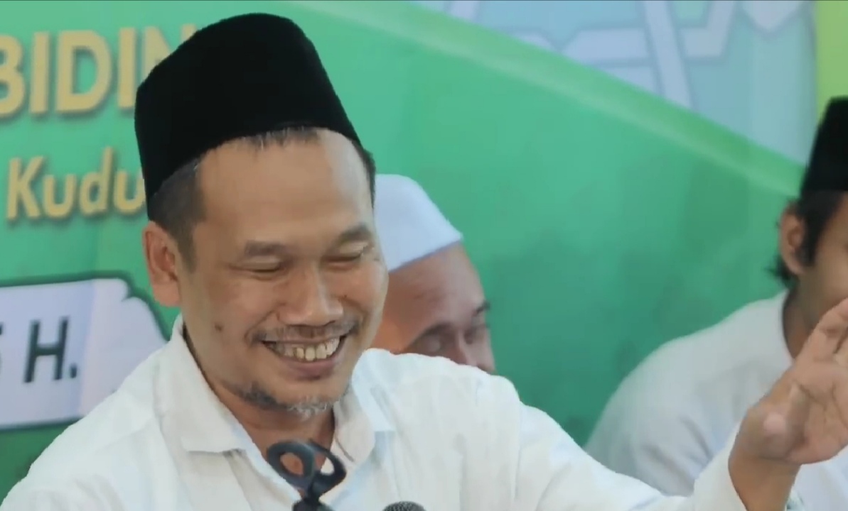 Gus Baha (TANGKAPAN LAYAR YOUTUBE)