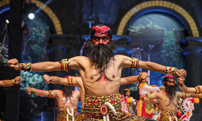 Kemeriahan Perayaan Grebeg Suro salah satunya dengan diadakannya Festival Reog