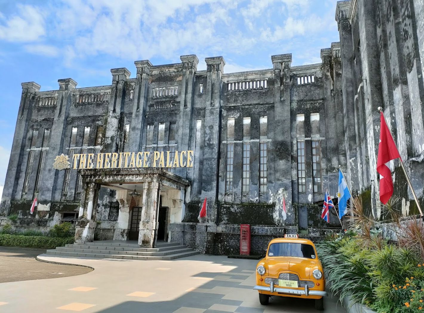 The Heritage Palace, wisata unik Solo bertema Eropa klasik dengan beragam spot foto Instagramable.