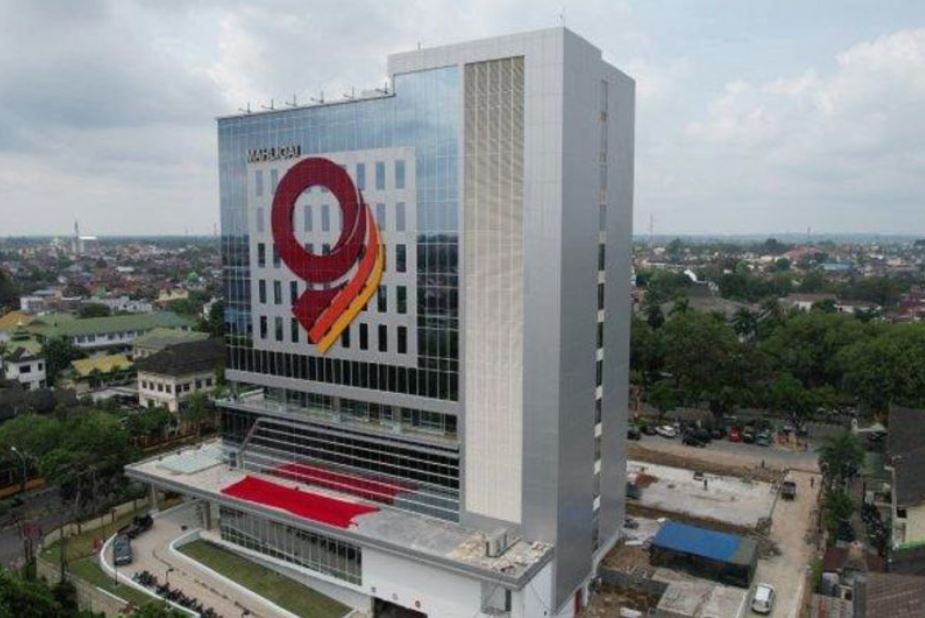 Polisi Selidiki Bunuh Diri Mahasiswi di Gedung Mahligai Bank Jambi. (ANTARA)