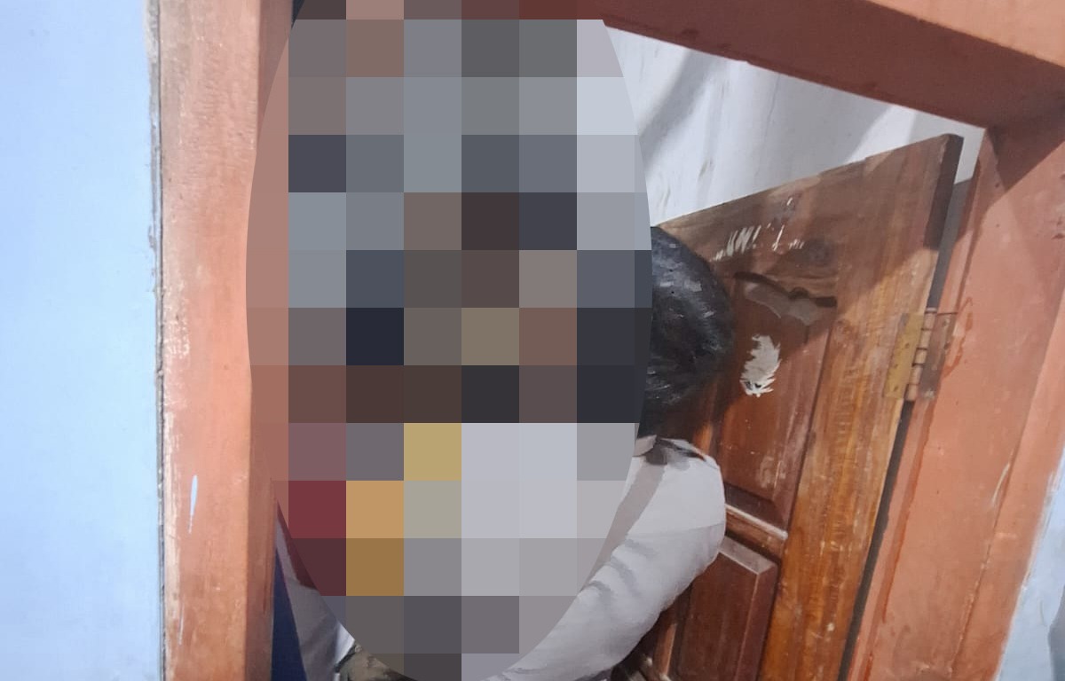 Pelajar SMP di Pacitan ditemukan bunuh diri di kamarnya. (NUR CAHYONO/JAWA POS RADAR PACITAN)