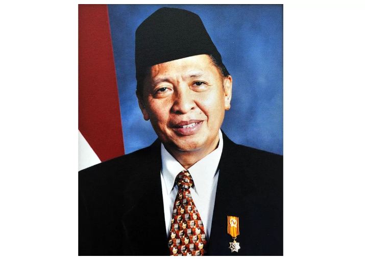 Perjalanan Karier Hamzah Haz: Dari Guru dan Wartawan hingga Wakil Presiden RI. (ISTIMEWA