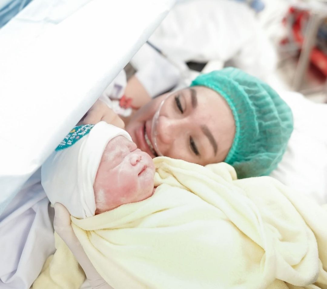 Tengku Putri Bagikan Momen Bersalin Anak Kedua (Instagram @tengkudewuputri_tdp)