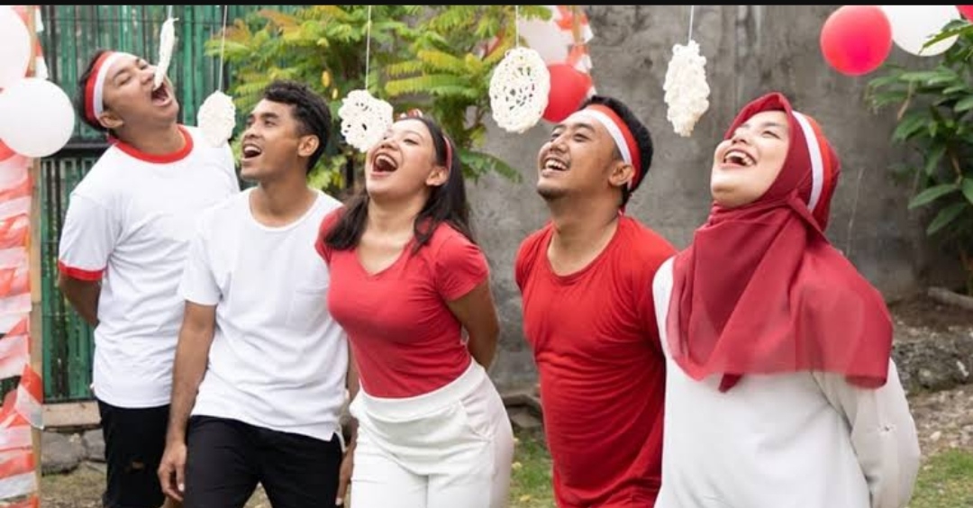 Ide lomba 17 Agustus 2024 lucu dan viral untuk karyawan kantor. (PINTEREST)