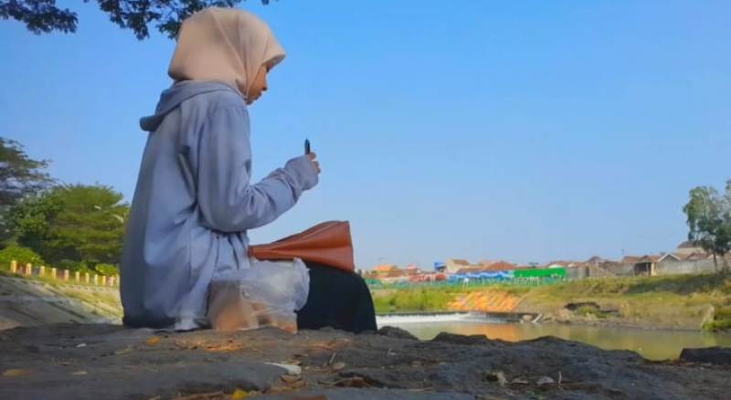 Taman Bantaran Kali Madiun. (ALIYAH-PNM/JAWA POS RADAR LAWU)