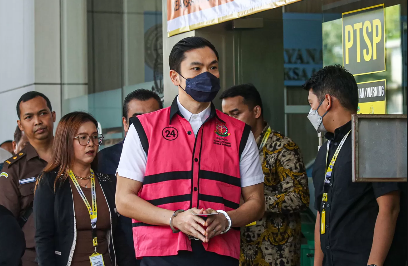 Kasus Korupsi Timah mencapai Rp 300 Triliun, 8 Dosa Besar Harvey Moeis Terbongkar di Pengadilan. (Jawapos)