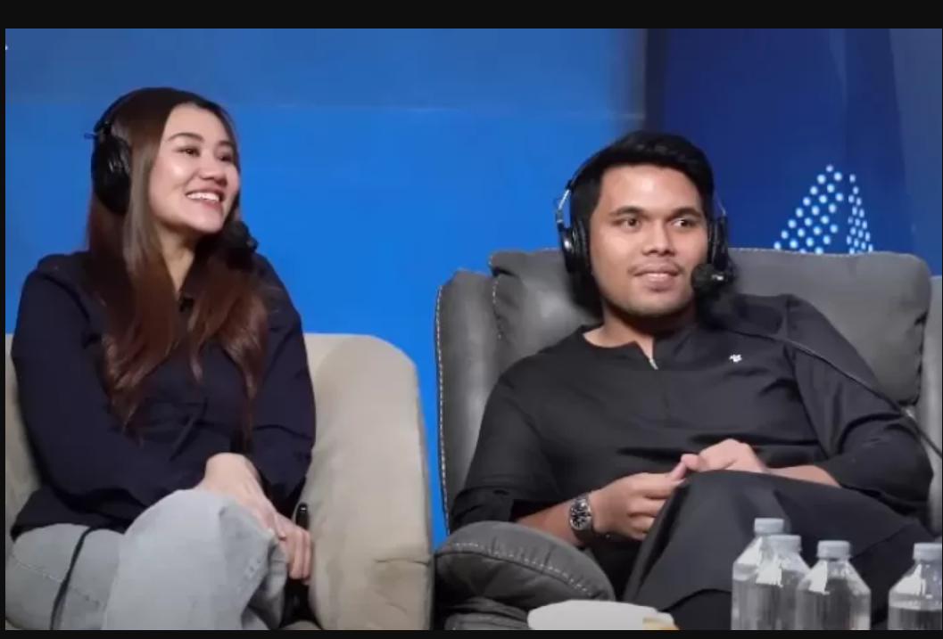 Meras geram dan kelewat batas, pasangan Aaliyah dan Thariq Halilintar tetap penjarakan haters yang bersalah, meski sudah meminta maaf. (Jawapos)
