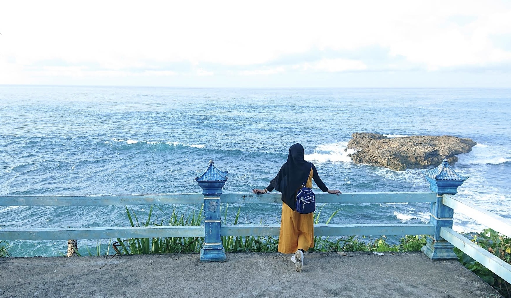 Pesona Keindahan Pantai Balekambang/maps : Yahya Luiz
