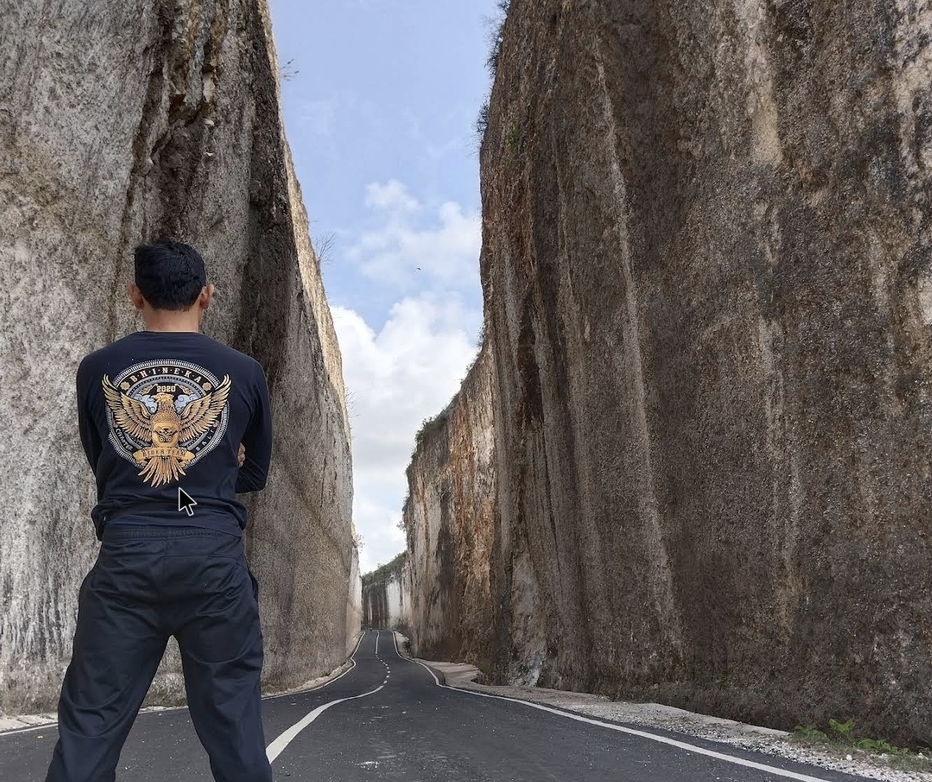 Pantai Tanah Barak, Destinasi Wisata Viral Pulau Bali/maps : Nyoman Landika
