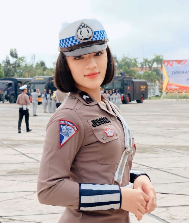 Bripda Jessica Tety Debora Boru Simorangkir (mediacenter.riau.go.id)