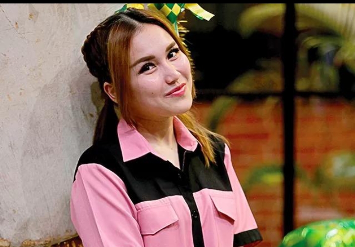 Terungkap kronologi kematian kepokanan penyanyi dagdut kondang, Ayu Ting Ting, kini masih hangat diperbincangkan. (Jawapos)