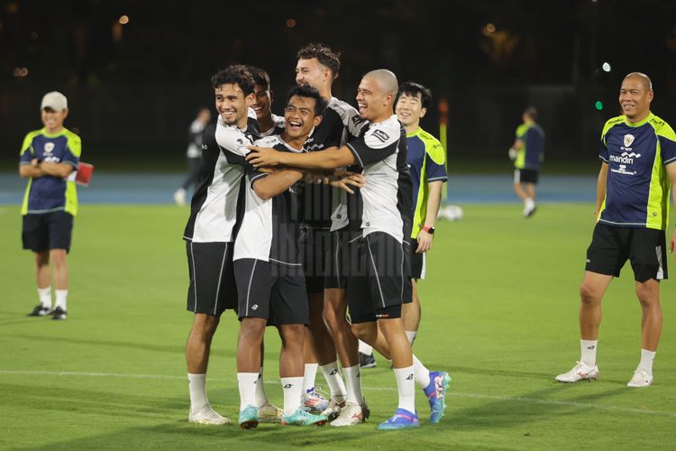 suasana lapangan jelamng laga kontra Arab Saudi pata putaran ke tiga  Kulifikasi Piala Dunia 2026. (instagram@pratamaarhan8)