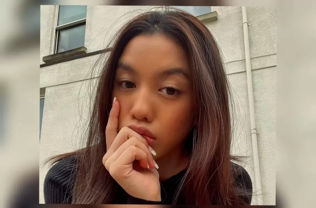 : Putri sulung aktris kondang Nikita Mirzani, Laura Meizani alias Lolly akhirnya buka suara dan klarifikasi terkait isu kehamilannya yang semakin banyak asumsi. (Jawapos)