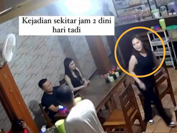 Viral Wanita Ngamuk Banting Wadah Sambal Gegara Pesan Mie Ceplok