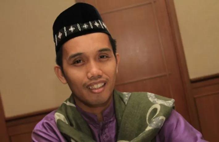 Ustadz Maulana jalani Puasa Idris setiap hari untuk menjaga diri usai kepergian istri tercinta (Jawab Pos)