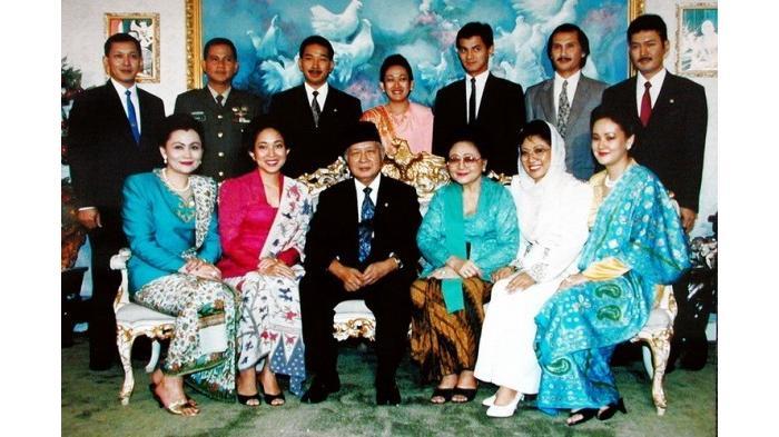 Kedua anak Presiden Soeharto berterima kasih terhadap usulan MPR RI, dan turut memohon maaf kepada seluruh rakyat Indonesia. (Istimewa)