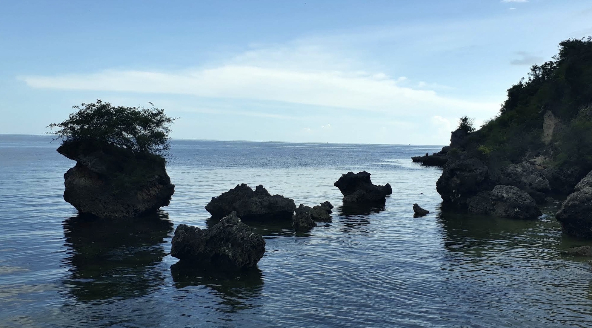 Pantai Dulanga Destinasi Liburan Ramah Keluarga di Gorontalo (gmaps : Viko Violetto)
