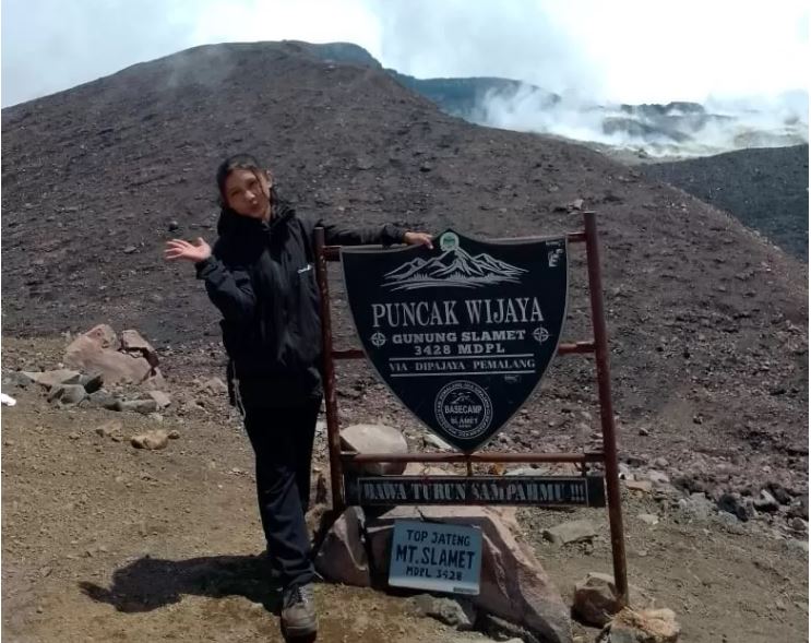 Naomi Daviola, pendaki yang hilang di Gunung Slamet. (RADAR SEMARANG)