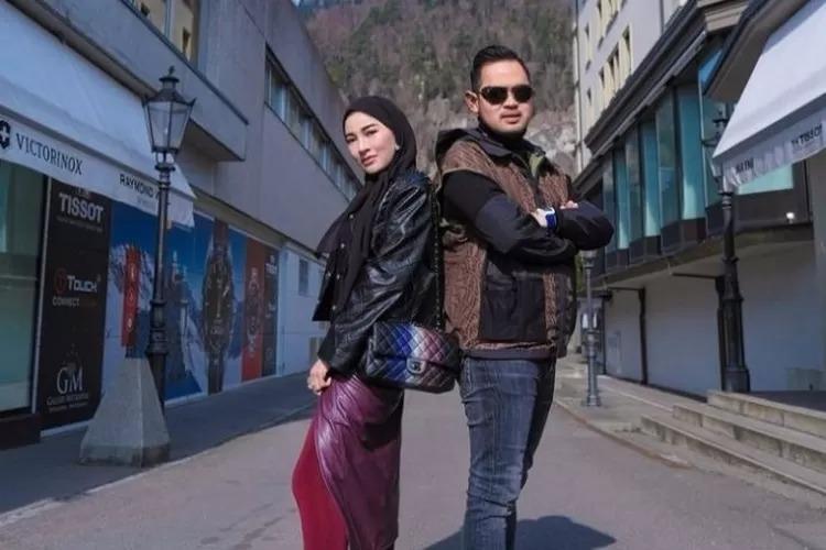 Shandy Purnamasari mewujudkan nazar yang telah dijanjikan. (Jawa Pos)