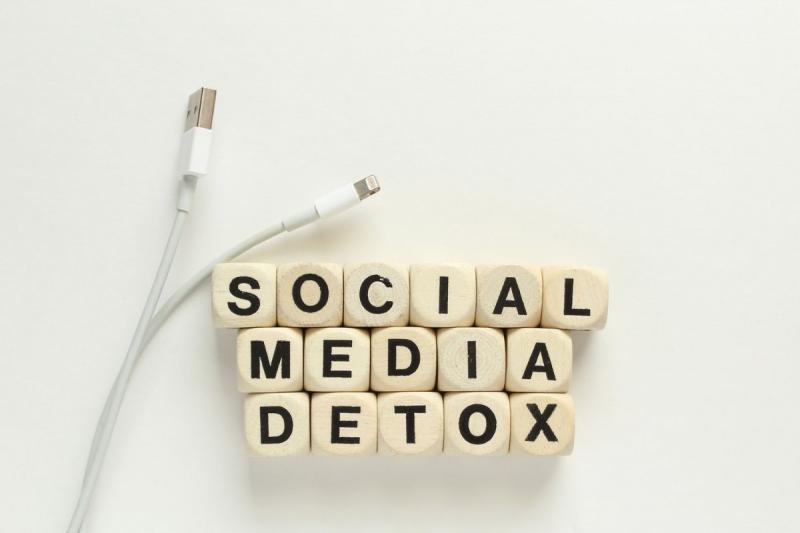 Social Media Detox. (ISTIMEWA)