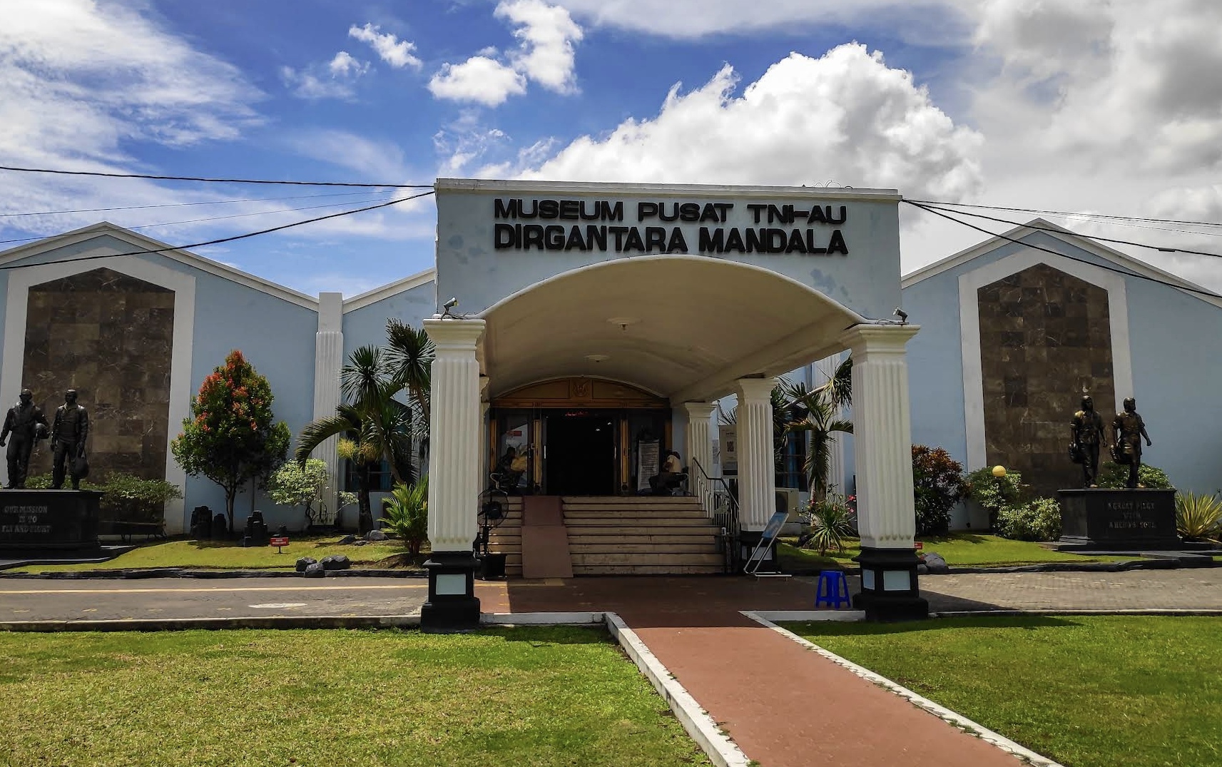 Potret Museum Pusat TNI-AU Dirgantara Mandala Yogyakarta, destinasi wisata edukasi cocok untuk liburan anak sekolah