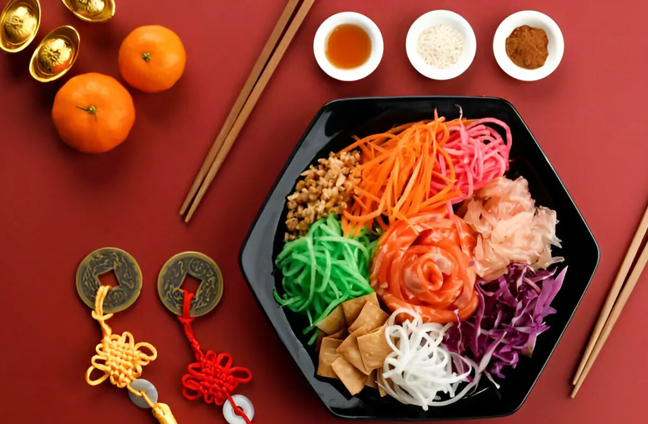 Yee sang, atau dikenal sebagai salad kemakmuran