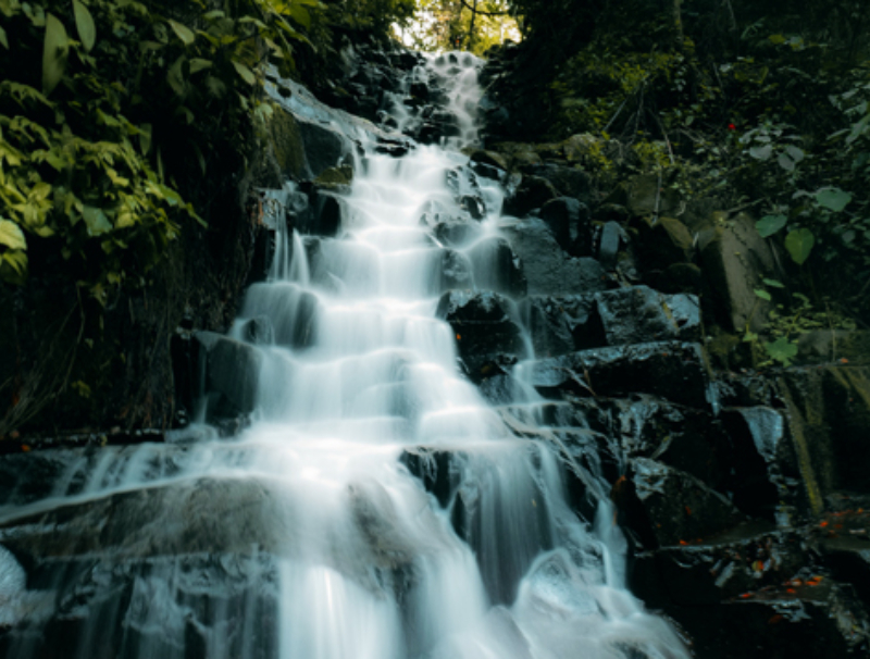 Panduan rute dan tips berkunjung di Air Terjun Irenggolo Kediri