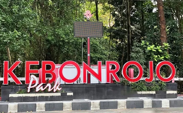 Taman Kebon Rojo, tempat favorit bagi keluarga untuk bersantai di Kabupaten Blitar.