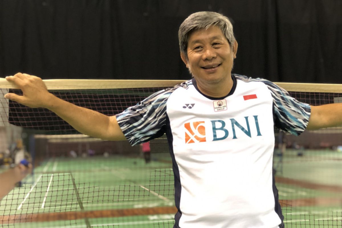 Herry Iman Pierngadi resmi memulai karier baru sebagai pelatih ganda putra Malaysia, siap membawa tim Negeri Jiran meraih prestasi di panggung internasional.