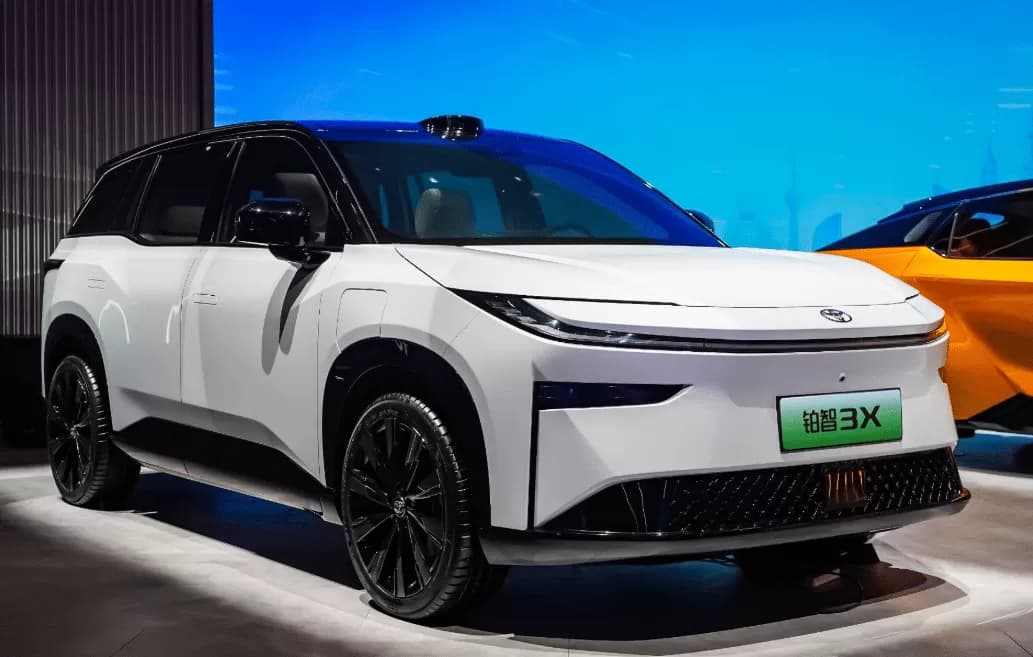 SUV listrik bz3x.