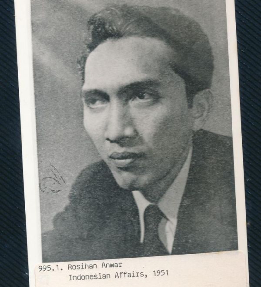 Rosihan Anwar menjadi wartawan mulai era penjajahan hingga reformasi.