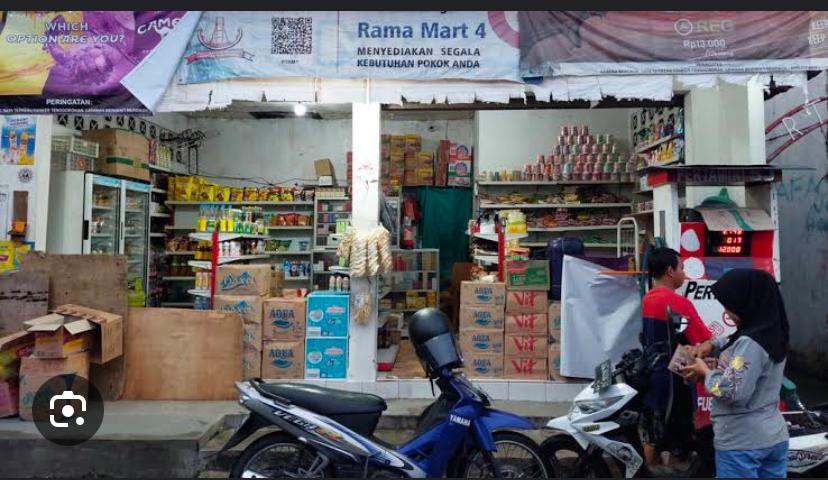 Toko kelontong Madura dan julukan hanya tutup saat hari kiamat.
