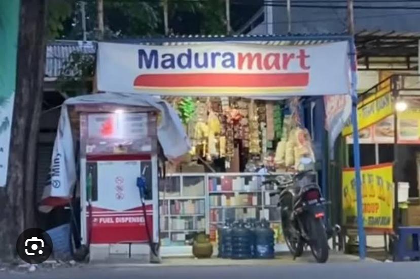Ilustrasi warung kelontong Madura