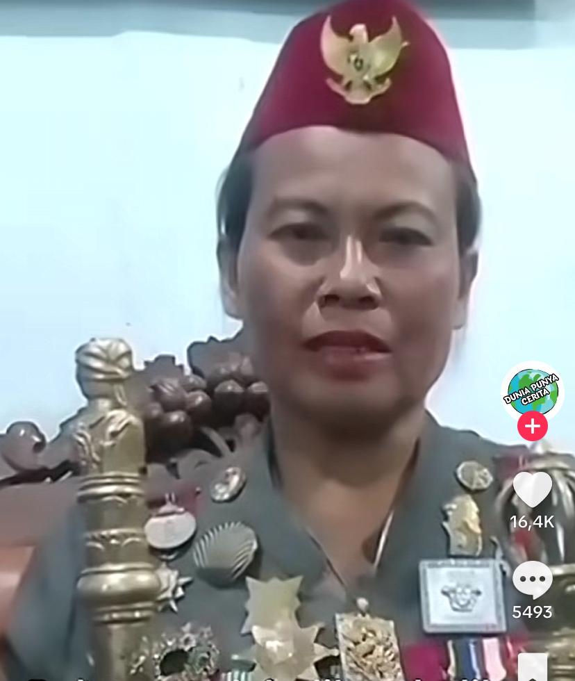 Bikin Heboh! Mengaku Ratu Sedunia Singgung Soekarno Hingga 9 Naga