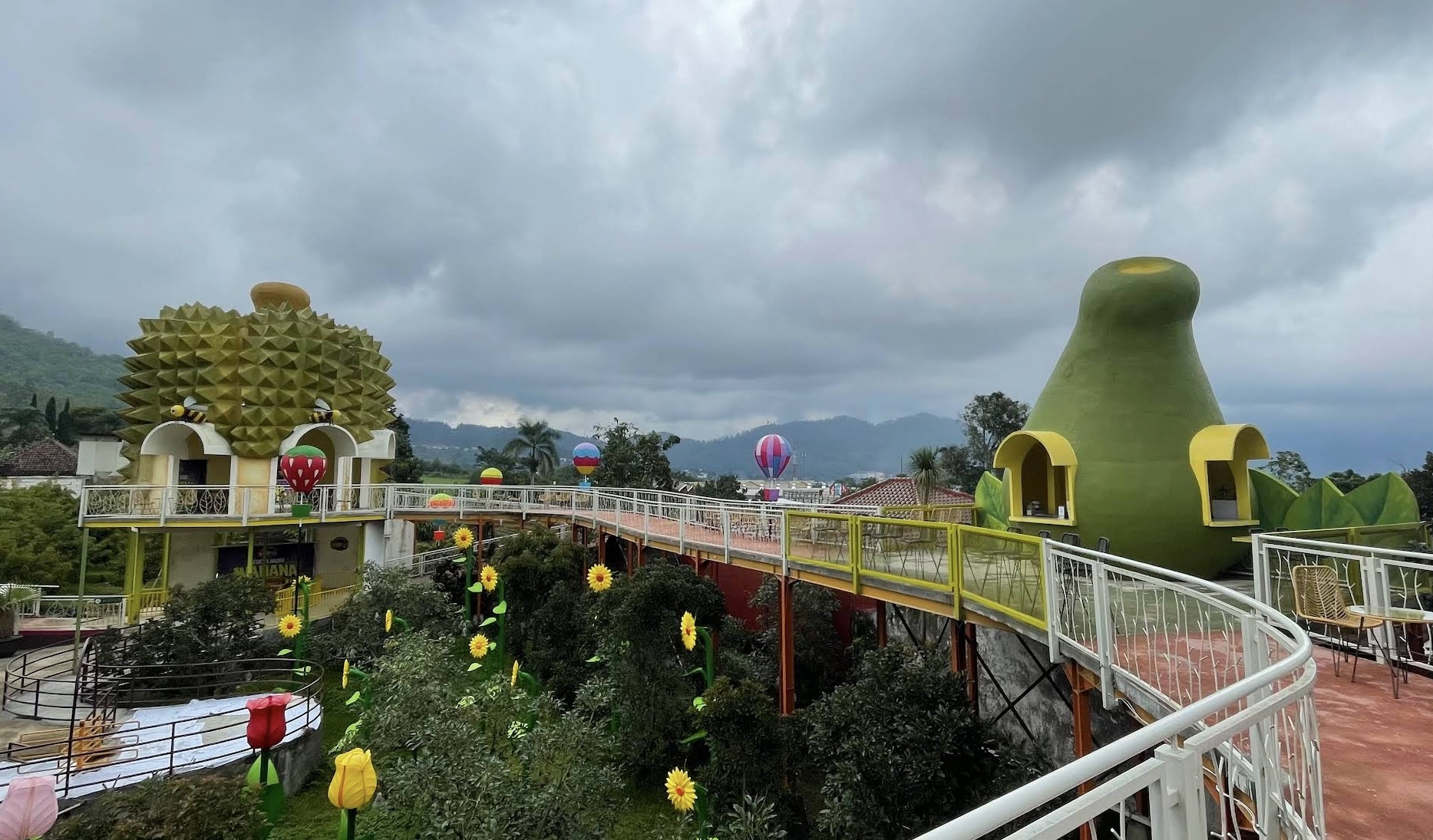 Dufan (Durian Fantasy) destinasi wisata unik di Kota Batu