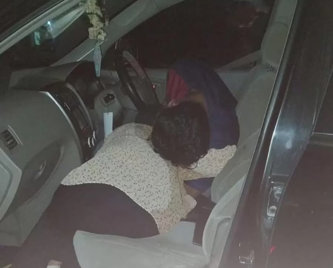 Pasangan suami istri ditemukan tewas dalam mobil di Magelang.