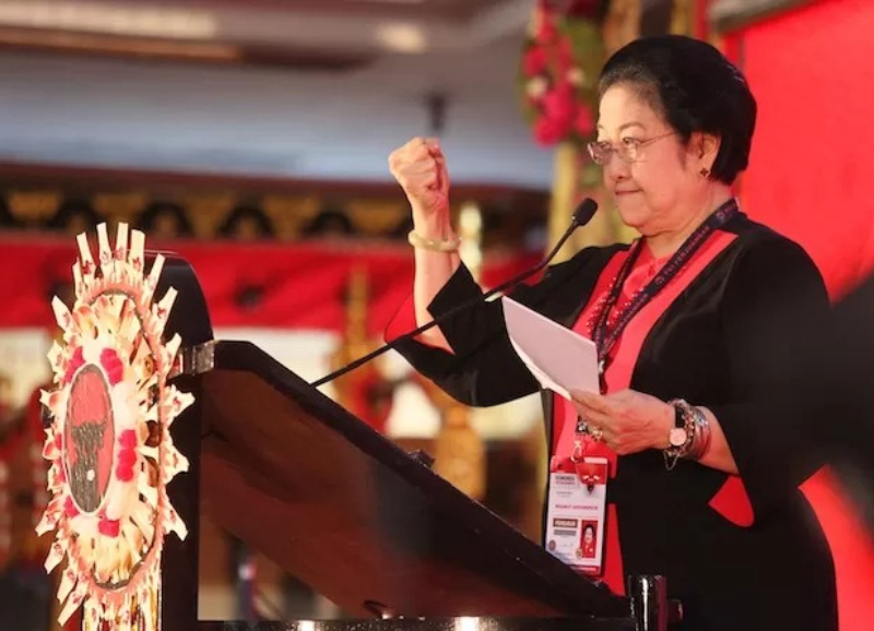 5 langkah tegas Megawati hadapi penahanan Hasto Kristiyanto, soliditas PDIP tetap dijaga.